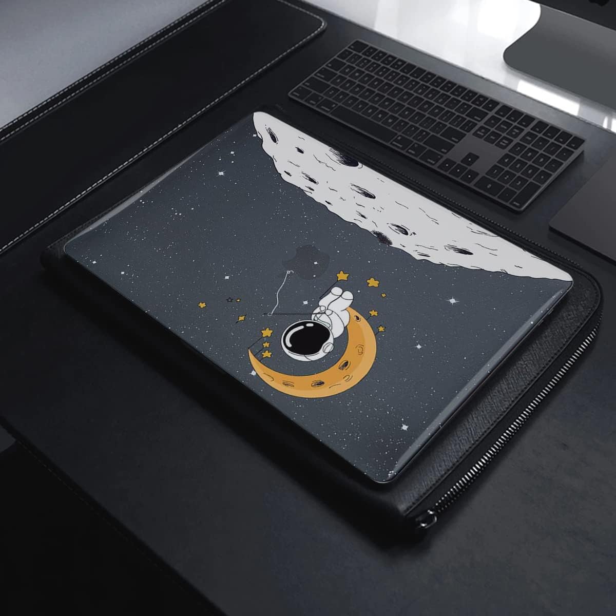 for MacBook Air 13 inch Case 2021 2020 2019 2018 Release M1 A2337 A2179 A1932 Retina Display with Touch ID, Shiny Plastic Hard Shell Case Keyboard Cover Screen Protector, Astronaut Moon