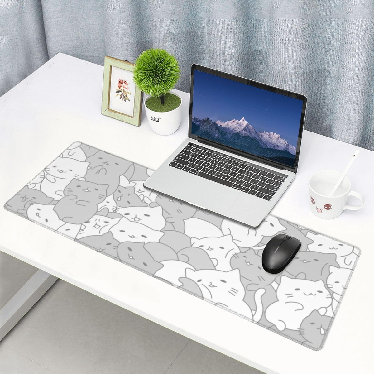 White Kawaii Cats E-Sport Mouse Pad Large Desk Mat Non-Slip Rubber Base Stitched Edge Keyboard Mouse Pad for Office Home E-Sport Computer Laptop, 31.5×11.8 Inches