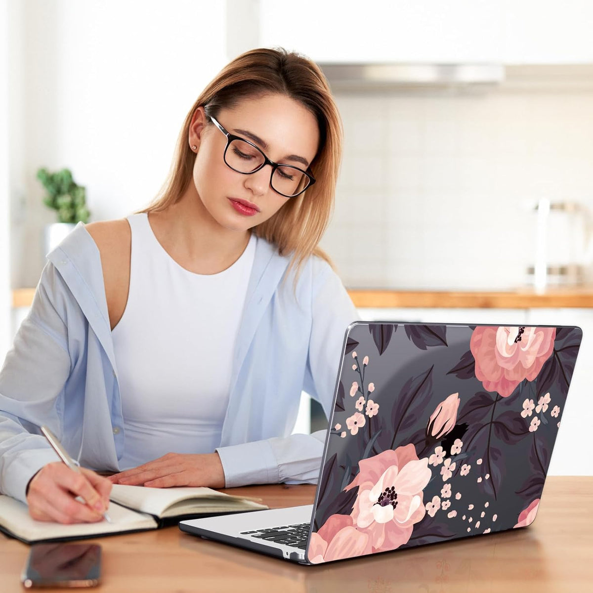 Teryeefi Compatible with M4 MacBook Air 13 inch Case 2025 2024 2023 2022 M3 M2 A3240 A3113 A2681,Hard Shell Case for MacBook Air 13.6 inch + Keyboard Cover + Type C Adapter, Wild Roses Small Flower